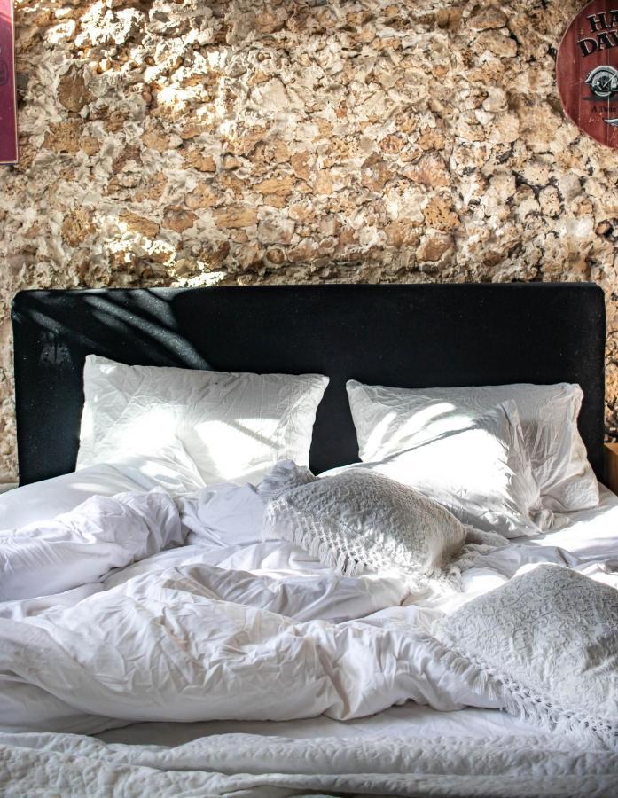 Trieste Neve Tzedek Boutique Suites Tel Aviv Ngoại thất bức ảnh